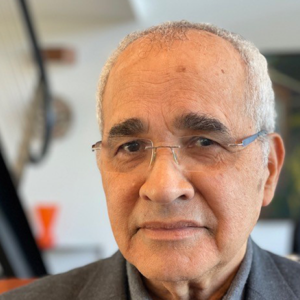Arnold Rampersad, Member