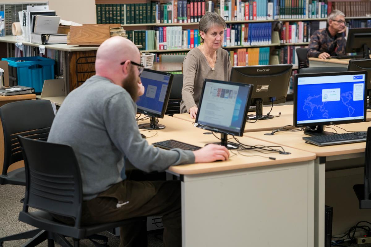 library patrons using computers